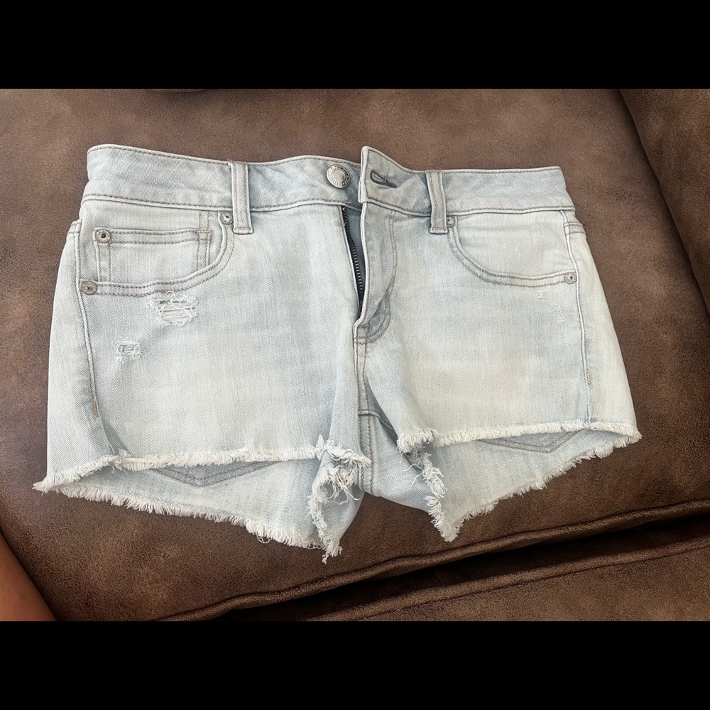 American eagle jean shorts size 6